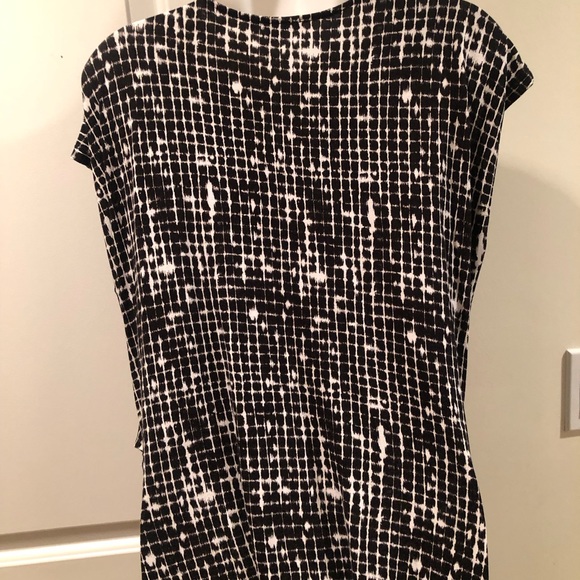 NWOT Anne Klein black and the hire faux wrap dress size XL - Picture 5 of 6